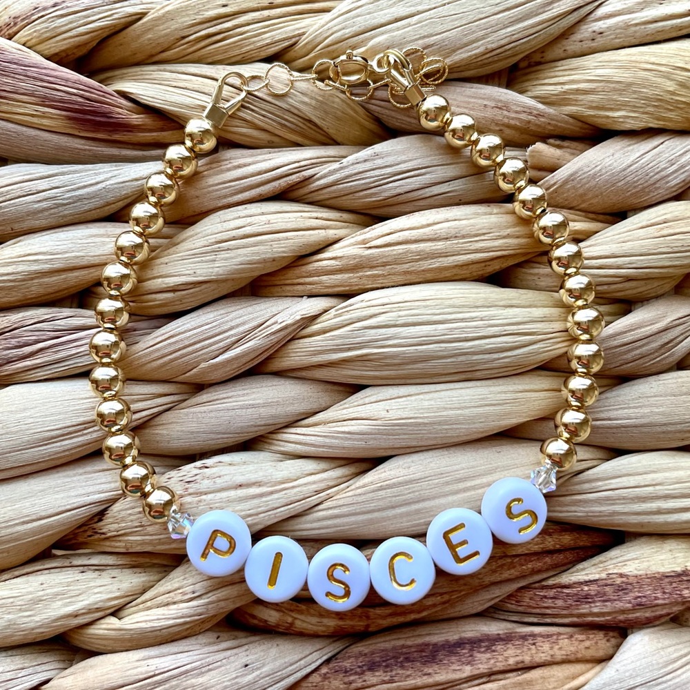 🌻HANDMADE 14k Gold Filled Pisces Bracelet